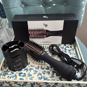 l’ange 2-In-1 Titanium Brush Dryer